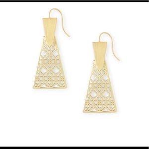 Kendra Scott Keerti drop earrings in gold